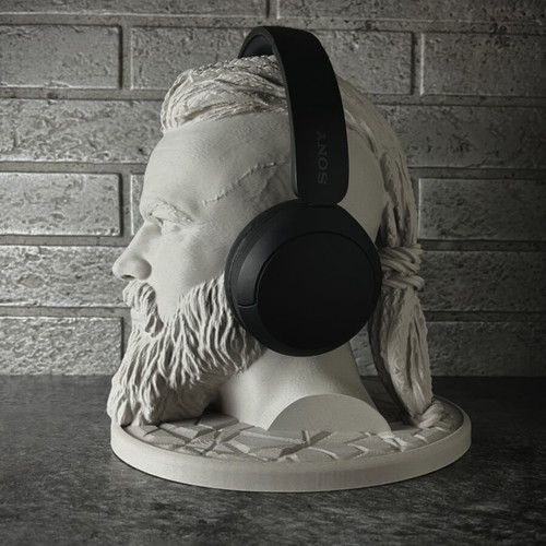 Ragnar Lothbrook Headset Stand new, Viking warrior design