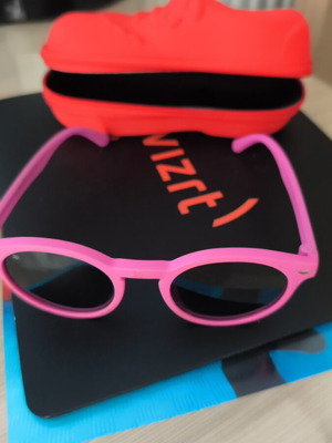 Children's Flexible Sunglasses used with case