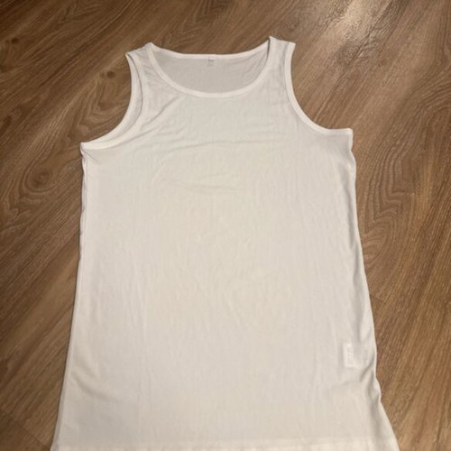 White sleeveless top, size L