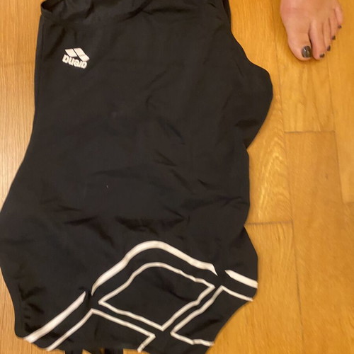 Arena swimsuit like new, black and white, sizes S/M