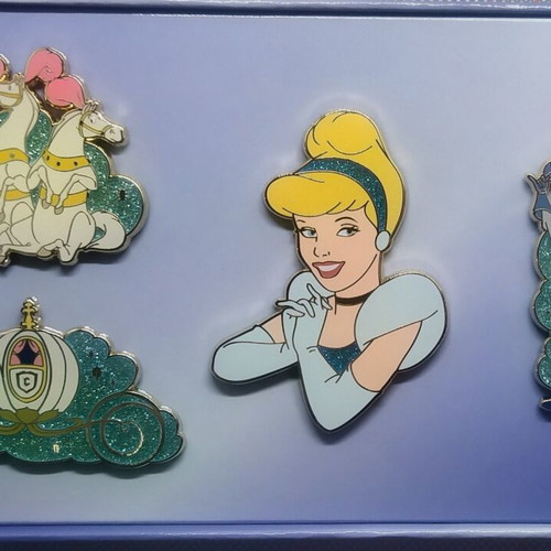 Cinderella Disney Limited Edition Pin Set New 150 Pieces