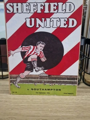 Wooden decorative sign Sheffield United like new, 13×18