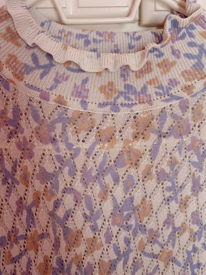 Zara pointelle top like new, thin knitted multicolor