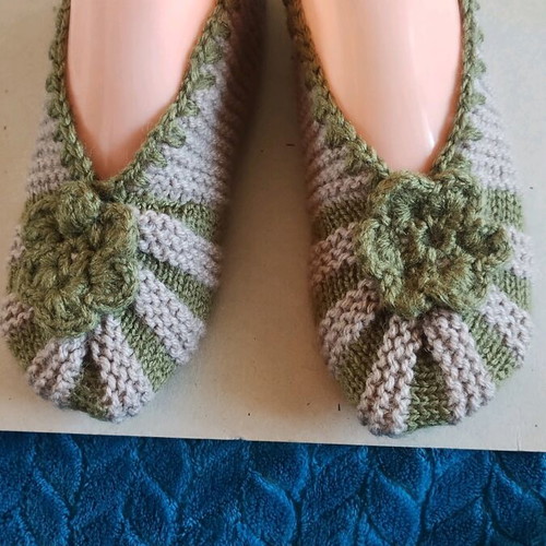Women's slippers model harmonica new