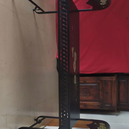 Vintage metal bedroom bench