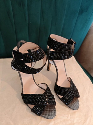 Rodo heeled sandals black crystal-embellished brand new, size 41