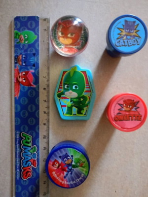 Μικρά είδη Pj Masks σαν καινούργια, σφραγίδες, χάρακας, ξύστρα, γόμα, μπαλάκι