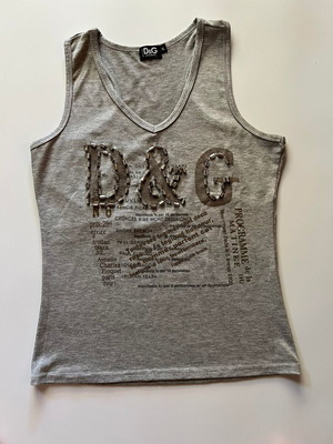 Dolce & Gabbana grey blouse like new with prints and beads