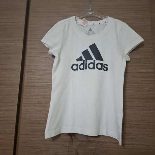 Adidas girls' short-sleeve shirt like new, 100% cotton