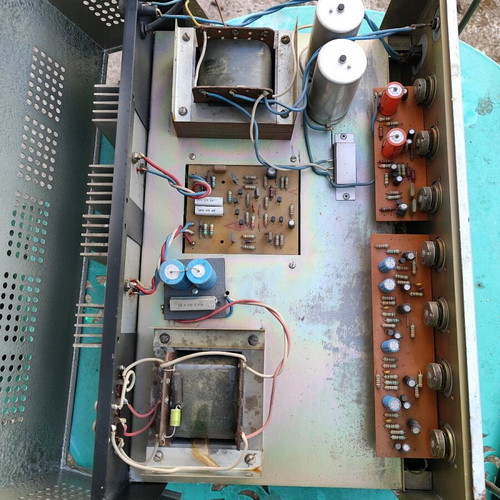 Mixer amplifier 4 inputs used