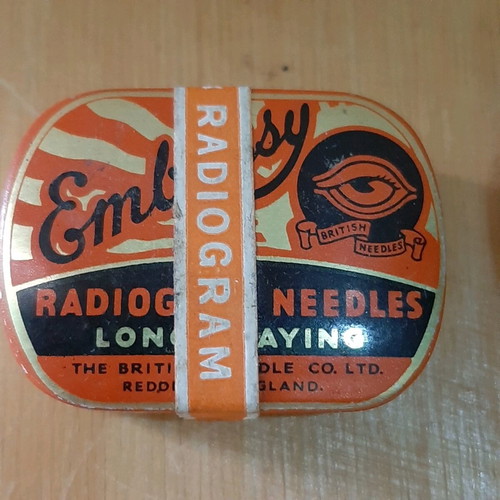 Collectible gramophone needles sealed, like new, from England