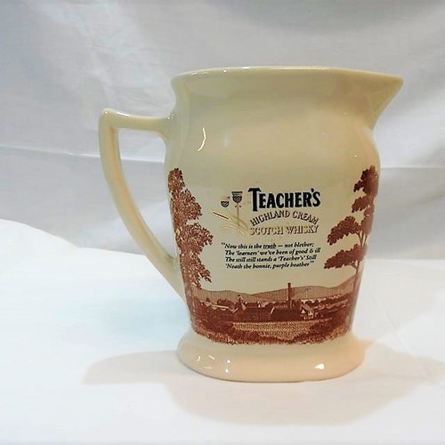 Promotional porcelain jug Teacher's Highland Cream Scotch Whisky in very good condition