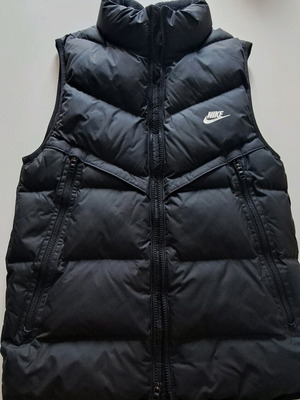 Nike sleeveless jacket XS black like new