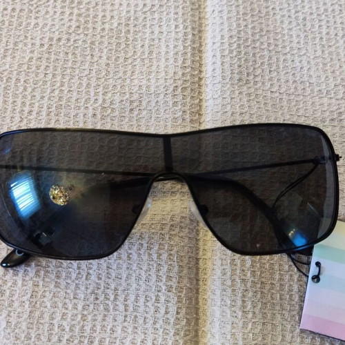 Solo-Solis NDL2811 sunglasses new with black finish
