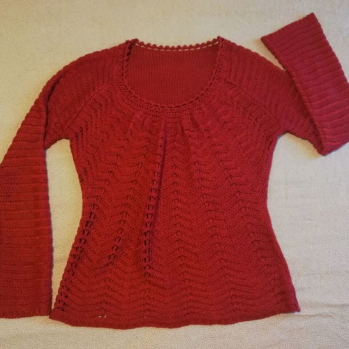 Knitted blouse red like new size M