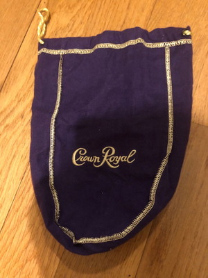 Συλλεκτική θήκη Crown Royal ουίσκι Καναδά σαν καινούργιο