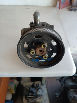 Αντλία υδραυλικού τιμονιού VW Golf 4 '98-'04 μεταχειρισμένη, κωδικός 1J0422154A