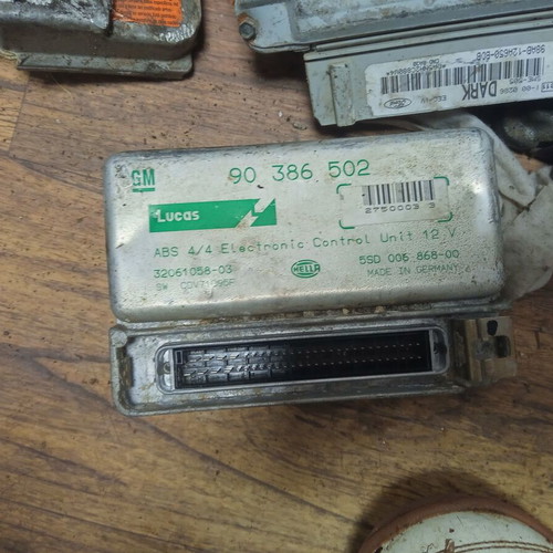 ABS module for Opel Corsa B used, 90386502