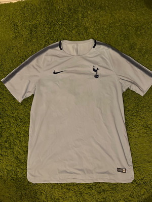 Tottenham jersey like new, size Extra Large