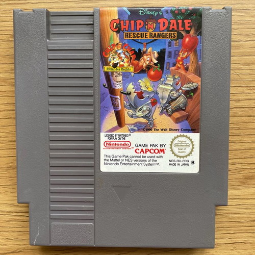 Nintendo NES Chip and Dale Rescue Rangers game used 1985