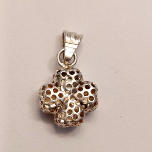 Discreet 925 Silver Cross pendant like new