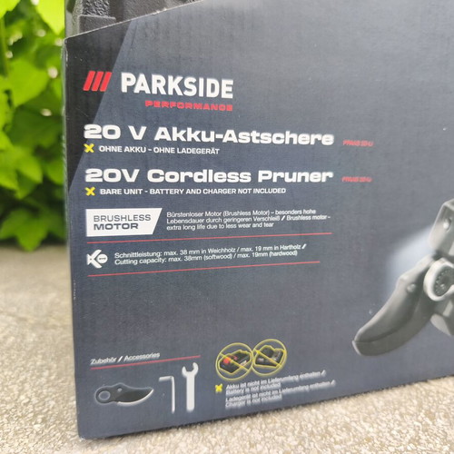Parkside Performance 20V cordless branch pruner PPAAS 20-Li A1