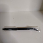 Makeup brush with angled tip new