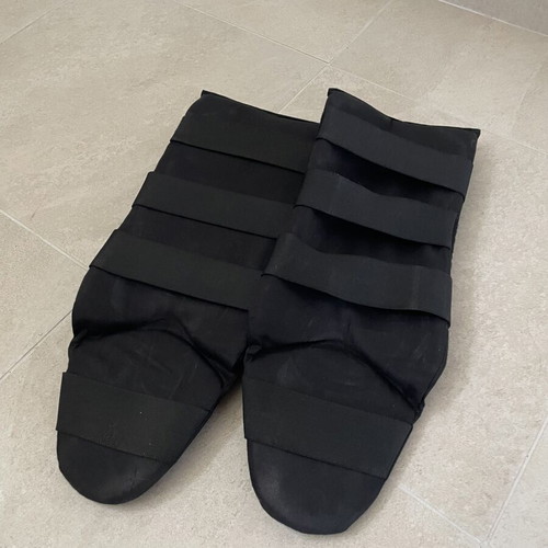 Force 1 Martial Arts Shin Guards size L like new, black
