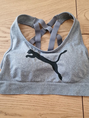 Puma Women's Seamless Sports Bra Medium Heather Grey like new, size M