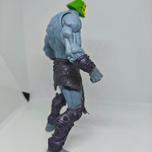 Skeletor collectible figure (MOTU) 200X Battle Sound 2002 like new