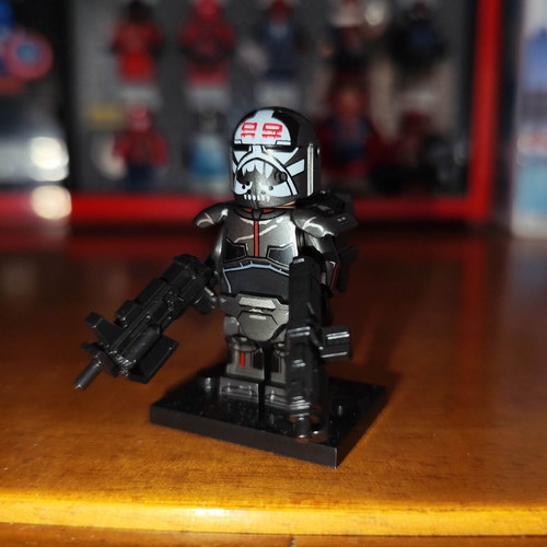 Wrecker figure like new with base, backpack, blasters, armor