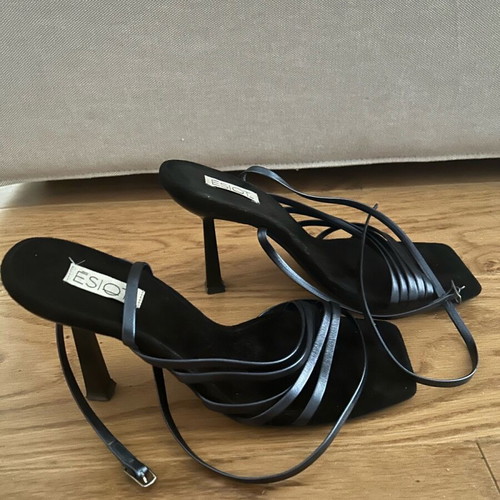 Esiot No39 sandals like new, worn twice