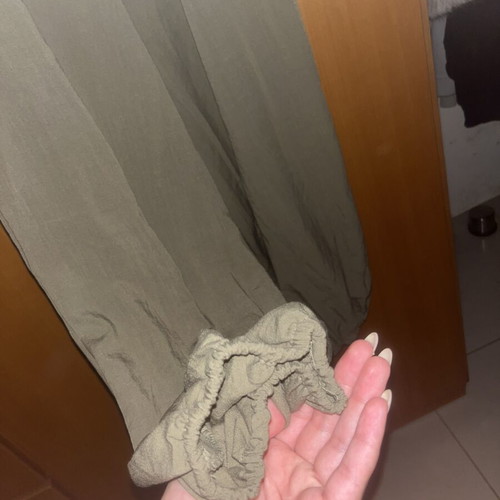 Stradivarius khaki pants with elastic waist, size XL