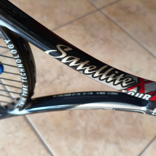 Head Satellite Tour MP XL tennis racket, graphite composite