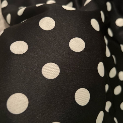 Polka dot polyester fabric new 2.70 m length x 1.60 m width
