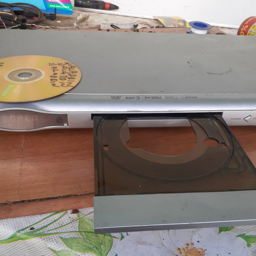 Audioline DVD 560 player used, supports MP3 MPEG4 JPEG