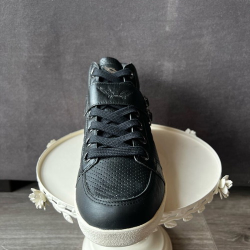 Robin’s Jean Harrington Black High-Top Sneakers New Size 42