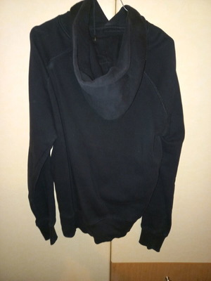 Unity sweatshirt black size M like new