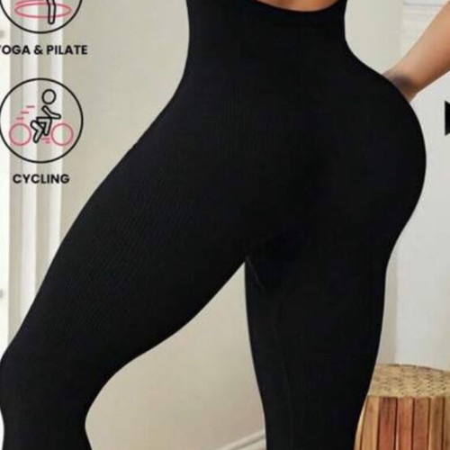 Black one-piece jumpsuit size L new, rib elastic fabric