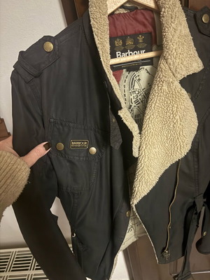 Barbour jacket used, classic waxed with reinforced lining
