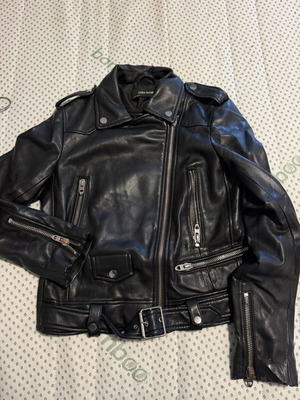 Zara jacket, size small, black