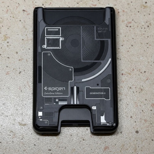 Spigen Ultra Hybrid Wallet MagSafe Zero One case like new