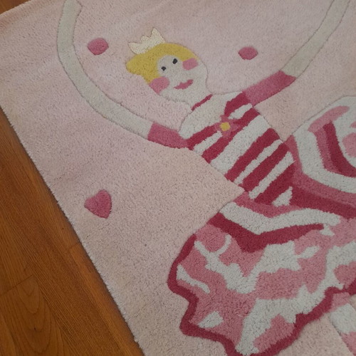 Handmade wool rug Harlequin Pirouette model like new 90×140