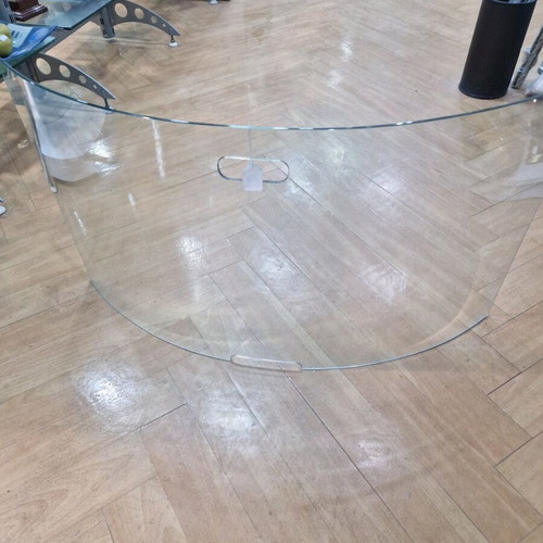 Convex fireplace screen new, height 55, width 94