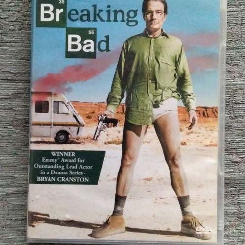 Breaking Bad seasons 1, 2, and 3 DVD set used with Greek subtitles