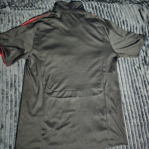 Bayern Munich 2008-09 collectible jersey like new, authentic