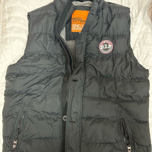 Body Action sleeveless vest XXL used, black, very puffy