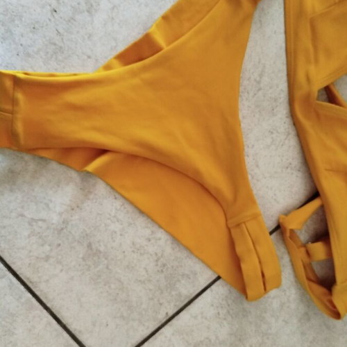 Bikini mustard used, size L with adjustable straps