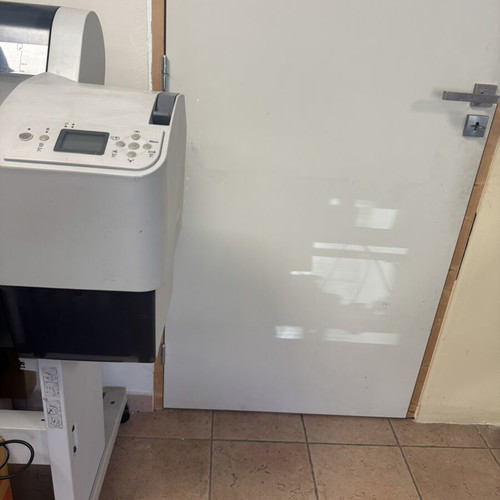Epson Stylus Pro 9800 Printer like new, plotter
