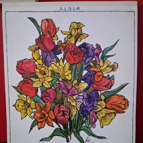 Vintage album with 12 botanical art prints by WINCH, like new